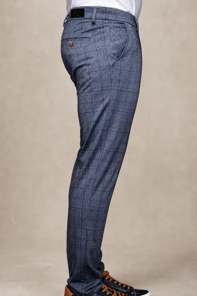 Au Noir · Beretta—Fiennes — Denim